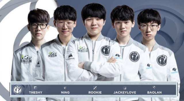 政府政策的 政府政策的